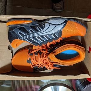 Men's 8.5 Puma Shoes Orange Black Must See‼️